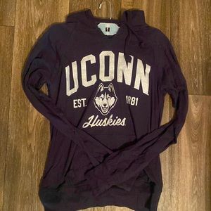UConn huskies hoodie